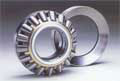 Self-aligning spherical roller thrust bearings